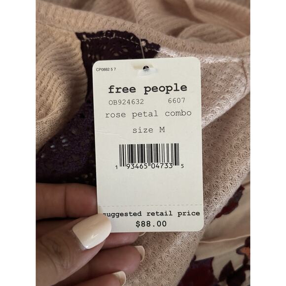 NWT Free People Casual Clash Top In Rose Size Medium Boho Oversized - Picture 7 of 13